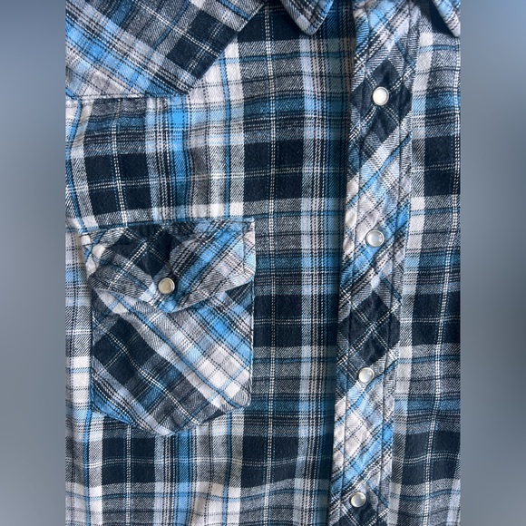 Vintage Wrangler wrancher blue plaid flannel shirt snap closure men’s size XL - Picture 4 of 6
